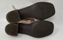 Load image into Gallery viewer, Authentic Tory Burch Womens Eleanor Beige Slingback Sandals Size 7.5M Damaged
