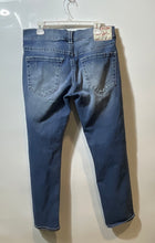 Load image into Gallery viewer, True Religion Womens Blue Denim Medium Wash Pockets Skinny Leg Jeans Size 33
