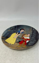 Load image into Gallery viewer, Knowles Walt Disney Snow White Stubborn Grumpy Decorative Collector Plate
