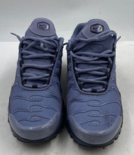 Load image into Gallery viewer, Authentic Nike Mens Air Max Plus DM0032-404 Purple Sneaker Shoes Sz 8.5 Stained
