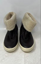 Load image into Gallery viewer, Lacoste Womens Matane 2 SRW Brown Leather Pull-On Ankle Winter Boots Size 8
