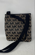 Load image into Gallery viewer, Michael Kors Womens Beige Black Signature Print Adjustable Strap Crossbody Bag
