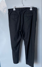 Load image into Gallery viewer, Banana Republic Mens Dark Gray Brushed Pleated Front Dress Pants Size 35X30
