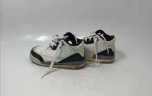 Load image into Gallery viewer, Nike Kids Air Jordan 3 Retro White Leather Gray Lace-Up Sneaker Shoes Size 9C
