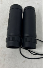 Load image into Gallery viewer, Simmons Model 1156 Black 8x21 Field Of View Compact Binoculars Untested
