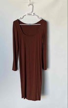 Load image into Gallery viewer, Forever 21 Womens Brown Long Sleeve Round Neck Pullover Midi Dress Size M
