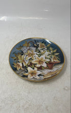 Load image into Gallery viewer, Franklin Mint Princess Gracia Lily Collector Plate By Katherine Austen

