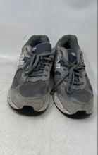 Load image into Gallery viewer, New Balance Kids 2002 GC2002ST Gray White Lace-Up Sneaker Shoes Size 7 M
