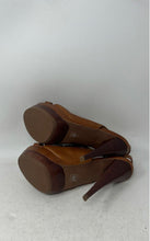 Load image into Gallery viewer, Michael Kors Womens Brown Leather Zipper Slingback Platform Heels Size 6M
