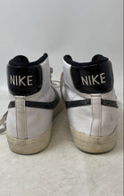 Load image into Gallery viewer, Nike Mens Blazer Mid '77 EMB DQ8767-100 White Black Lace-Up Sneaker Shoes Sz 10
