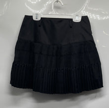 Load image into Gallery viewer, Ancosti Womens Black Flat Front Side Zip Pleated Hem Short A-Line Skirt Size S
