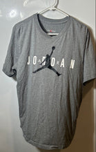 Load image into Gallery viewer, Jordan Mens Gray Air Stretch Short Sleeve Crew Neck Pullover T-Shirt Size Large
