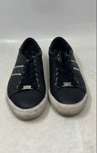 Load image into Gallery viewer, GBG Los Angeles Womens Black Gray Lace-Up Sneaker Shoes Size 8.5M

