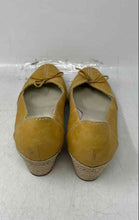 Load image into Gallery viewer, Samo Roma Womens Yellow Leather Slip-On Wedge Espadrille Heels Size 39
