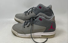Load image into Gallery viewer, Nike Boys Jordan Flight Origin 3 820250-009 Gray Basketball Shoes Size 7.5Y
