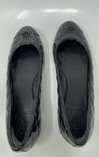 Load image into Gallery viewer, Authentic Tory Burch Womens Black Leather Quilted Ballet Flats Size 8M Worn
