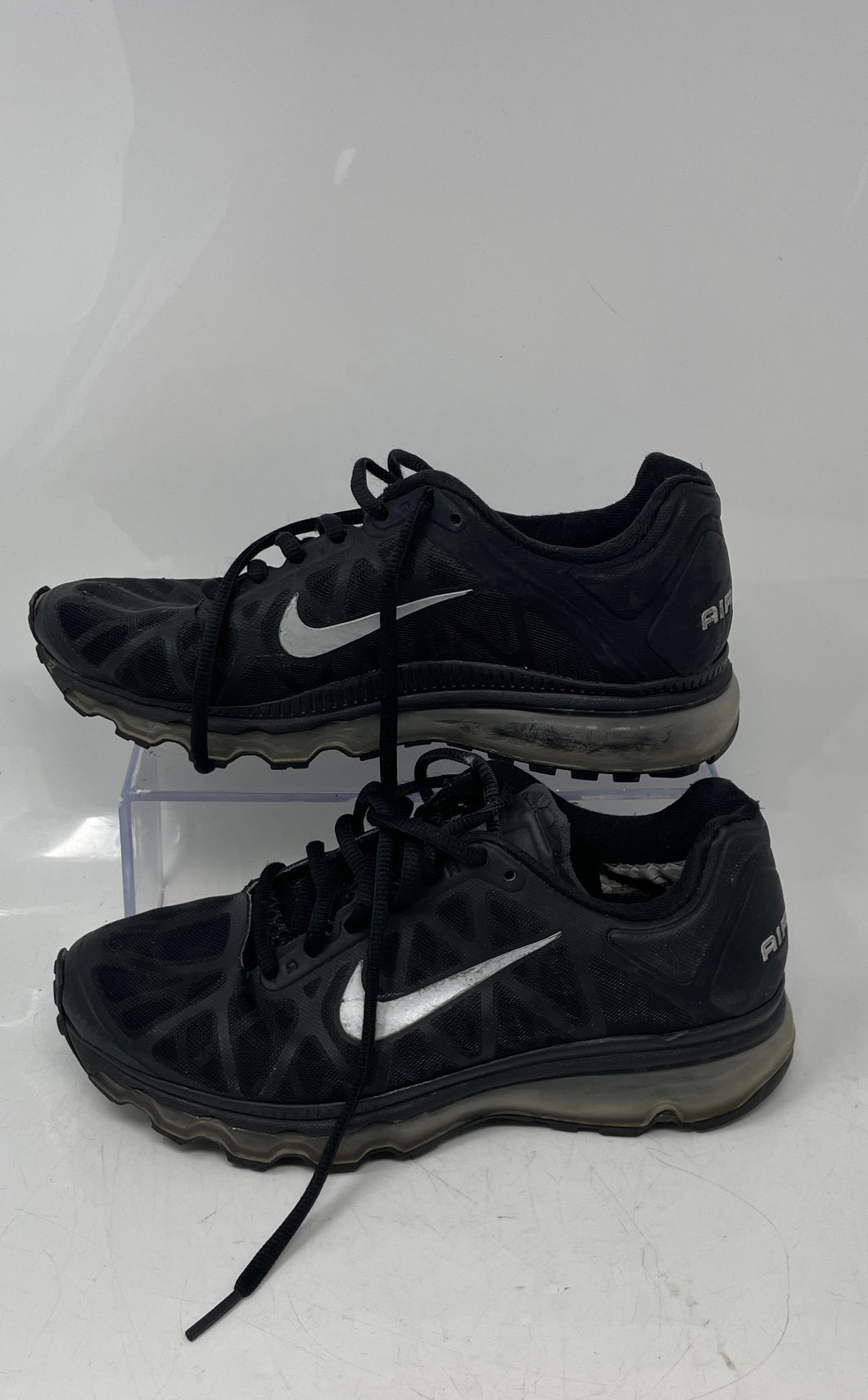 Nike Womens Air Max 2011 Black Round Toe Lace-Up Sneaker Shoes Size 8.5
