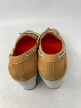 Load image into Gallery viewer, Timberland Womens Skipher Brown White Round Toe Wedge Pump Heels Size 7M
