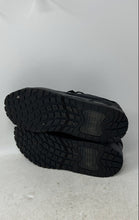 Load image into Gallery viewer, Nike Mens Air Max Solo DX3666-010 Black Low Top Lace-Up Sneaker Shoes Size 7
