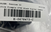 Load image into Gallery viewer, Fujifilm Finepix S700 Black 7.1 MP 10x Optical Zoom Bridge Digital Camera
