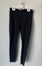 Load image into Gallery viewer, Lululemon Womens Black Regular Fit Activewear Compression Leggings Size 6
