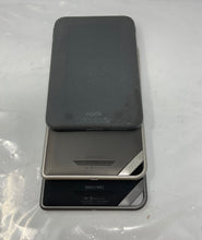 Load image into Gallery viewer, Lot Of 3 Pcs Assorted Barnes &amp; Noble Touch Screen Tablets Not Tested For Parts
