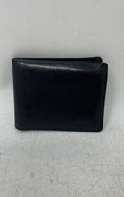 Load image into Gallery viewer, Fossil Mens Black Credit Card Slots Inner Pockets Bifold Wallet
