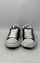Load image into Gallery viewer, MMY Blakey Womens Black White Low Top Lace-Up Sneakers Shoes Size 40
