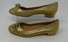 Load image into Gallery viewer, Coach Womens Lia Gold Leather Bow Round Toe Slip-On Block Pump Heels Size 8 B
