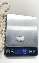 Load image into Gallery viewer, Women's Pearl Strand Fashion Necklace Weight 4.6g (NCL)
