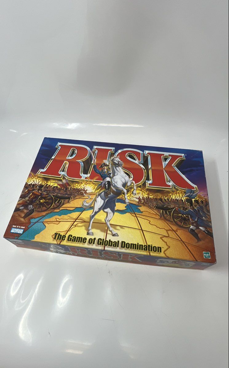 Hasbro Parker Brothers 1998 Risk The Game Of Global Domination Board Game