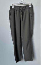 Load image into Gallery viewer, Lululemon Womens Green Drawstring Tapered Leg Adjustable Waist Ankle Pants Sz 4
