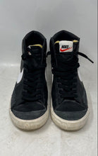 Load image into Gallery viewer, Nike Mens Blazer Mid '77 Vintage BQ6806-002 Black White Sneaker Shoes Size 8.5
