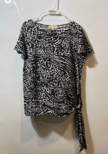Load image into Gallery viewer, Michael Kors Womens Black White Leopard Print Boat Neck Blouse Top Size 0X
