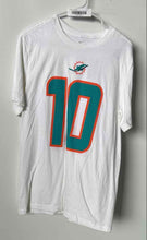 Load image into Gallery viewer, Nike Mens White Miami Dolphins Tyreek Hill #10 Pullover T-Shirt Size Medium
