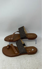 Load image into Gallery viewer, Michael Kors Womens Brown Signature Print Leather Toe Ring Slide Sandals Size 6

