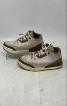 Load image into Gallery viewer, Nike Boys Air Jordan 3 Retro DM0966-102 Cream Lace-Up Sneaker Shoes Size 2Y Worn
