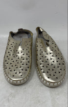 Load image into Gallery viewer, Eric Michael Womens Gold Tone Round Toe Slip-On Shoes Size EUR 38
