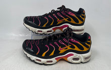 Load image into Gallery viewer, Nike Kids Air Max Plus Black Multicolor Lace-Up Low Top Sneaker Shoes Size 5Y
