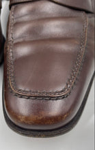 Load image into Gallery viewer, Authentic Salvatore Ferragamo Mens Brown Leather Loafer Shoes Size 8.5 D Damaged
