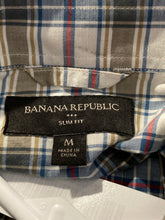 Load image into Gallery viewer, Banana Republic Mens Multicolor Collared Long Sleeve Button-Up Shirt Size M
