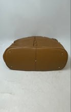 Load image into Gallery viewer, Da Milano Womens Brown Leather Inner Pockets Shoulder Top Handle Tote Bag
