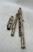Load image into Gallery viewer, Silver-Tone Musical Instrument Disassembled Three-Piece Western Concert Flute
