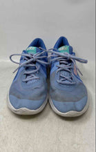 Load image into Gallery viewer, Nike Boys Revolution 4 Blue Lace-Up Low Top Running Shoes Size 7Y
