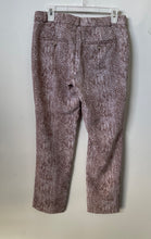 Load image into Gallery viewer, Banana Republic Womens Beige Brown Snakeskin Flat Front Cropped Pants Size 2
