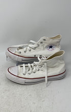 Load image into Gallery viewer, Converse Unisex Chuck Taylor All Star M7650 White Sneaker Shoes Size M6 W8
