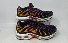 Load image into Gallery viewer, Nike Kids Air Max Plus Black Multicolor Lace-Up Low Top Sneaker Shoes Size 5Y
