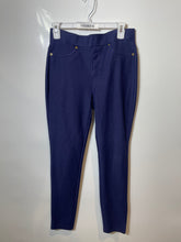 Load image into Gallery viewer, Michael Kors Womens Blue Flat Front Regular Fit Skinny Leg Trouser Pants Size M
