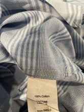 Load image into Gallery viewer, J. Crew Mens Light Blue Collared Long Sleeve Button-Up Shirt Size Medium
