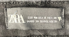 Load image into Gallery viewer, Zara Womens Black Dark Wash Raw Hem Distressed Denim Skinny Leg Jeans Size 8
